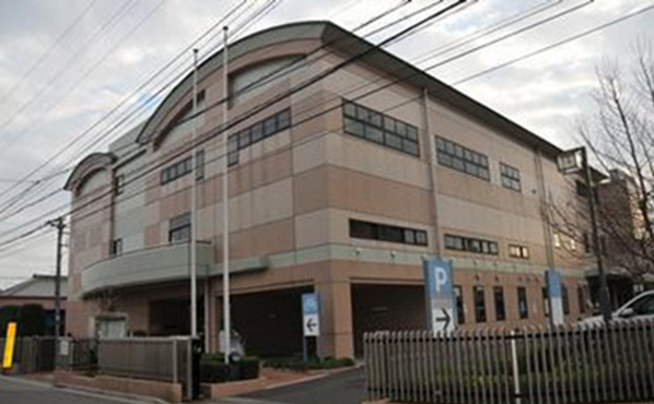 三山市民センター図書室